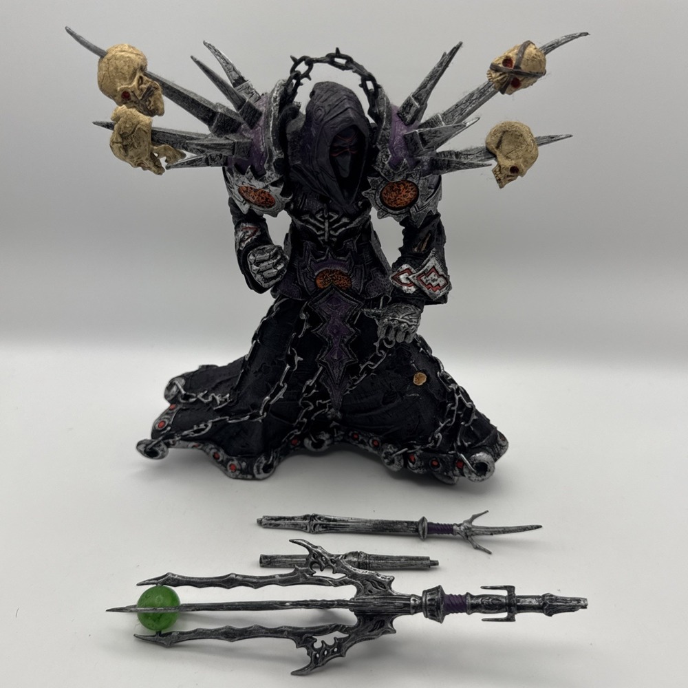 World of Warcraft Meryl Felstorm Figure Undead Warlock DC Direct Blizzard WOW